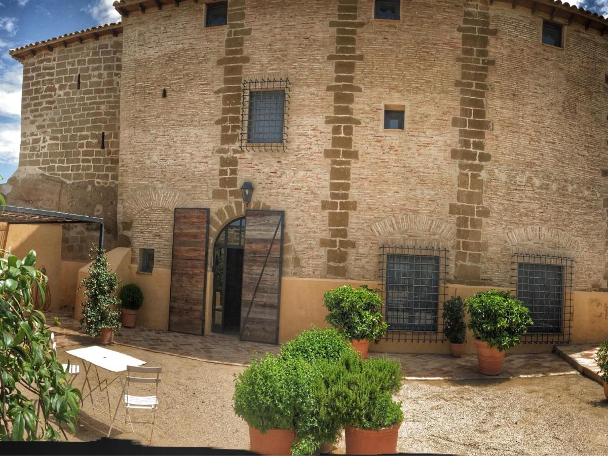 Castillo De Corvinos อูเอสกา ภายนอก รูปภาพ